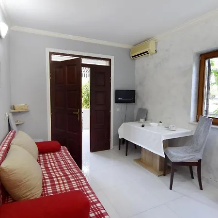 Fuer Paare, Nur Einen Steinwurf Vom Entfernt Apartment *